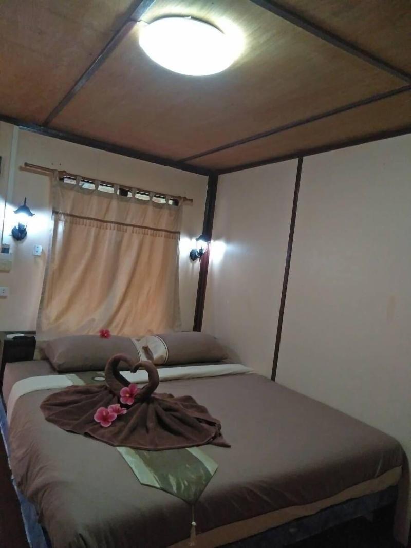 Phi Phi Green Hill Resort - Oda