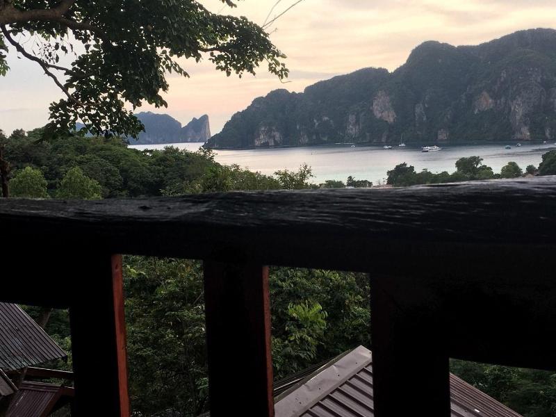 Phi Phi Green Hill Resort - Oda