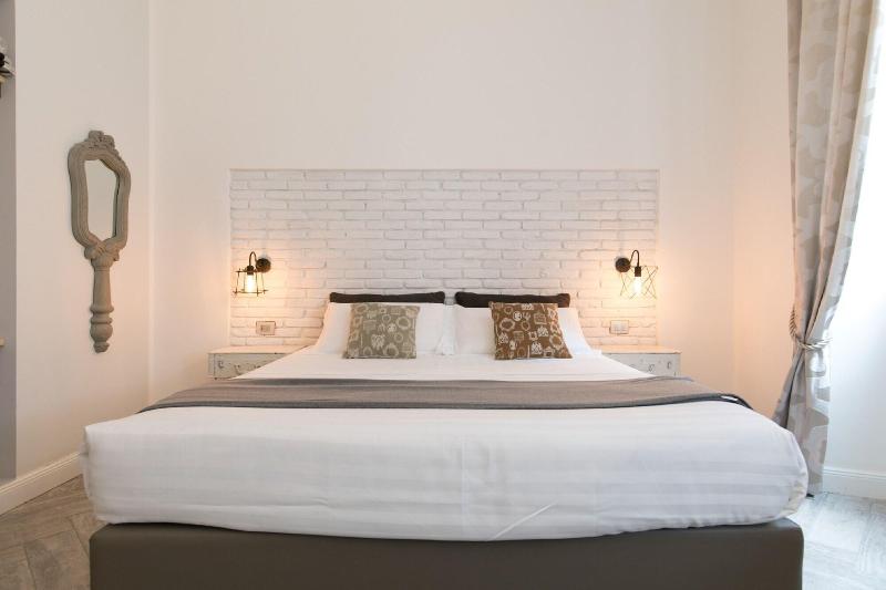 Trevi Contemporary Suite - Oda