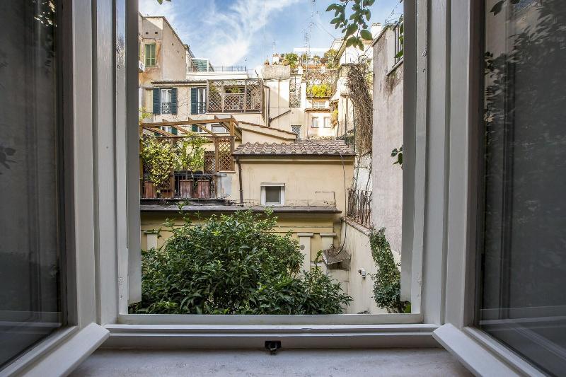 Trevi Contemporary Suite - Oda