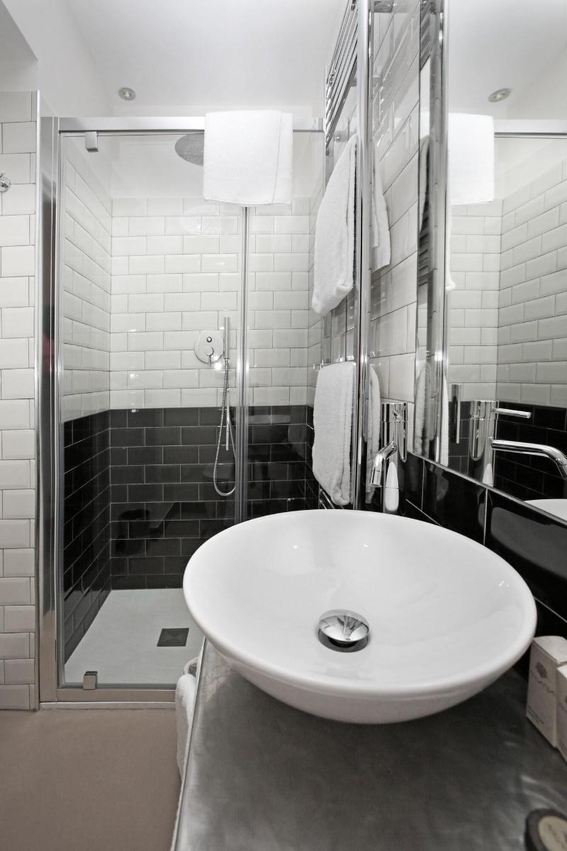 Trevi Contemporary Suite - Oda