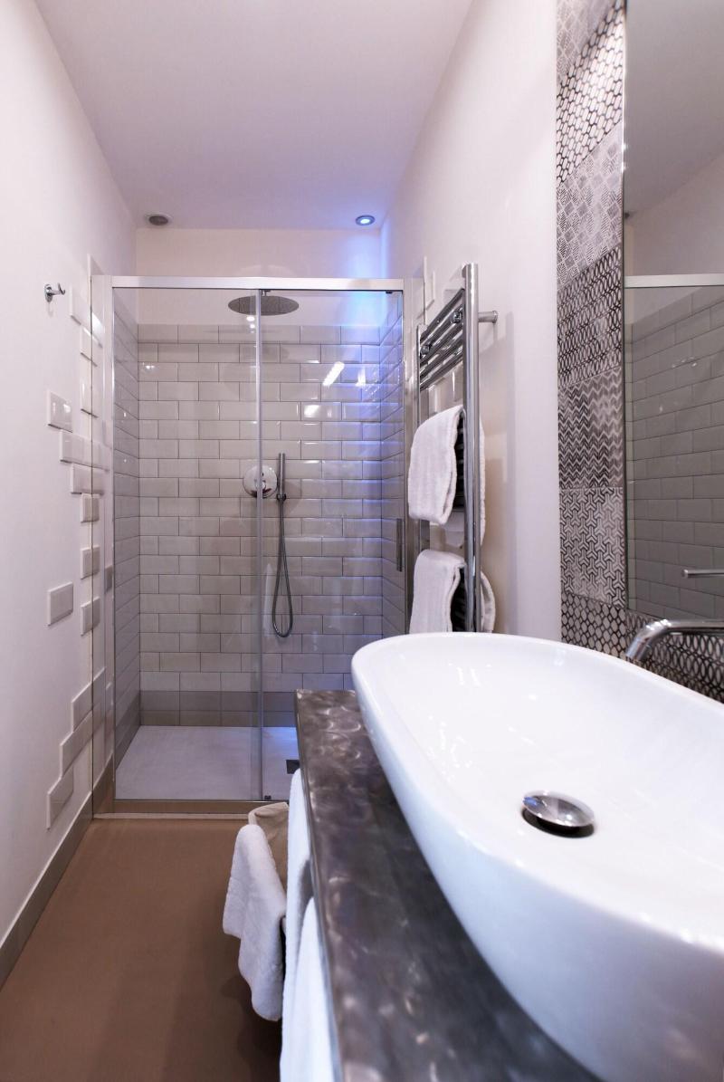 Trevi Contemporary Suite - Oda