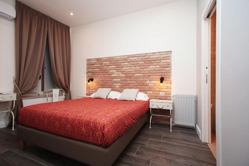 Trevi Contemporary Suite - Oda