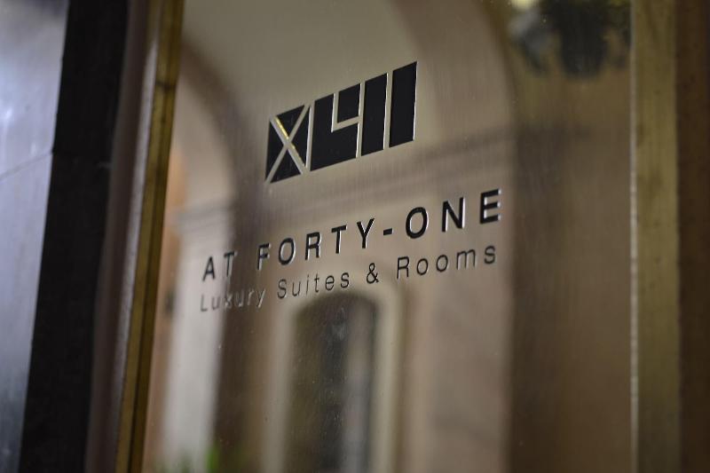 At Forty-One - Genel