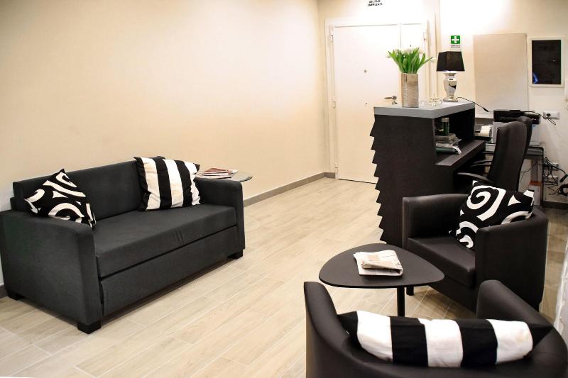 Gregori Guest House - Lobi