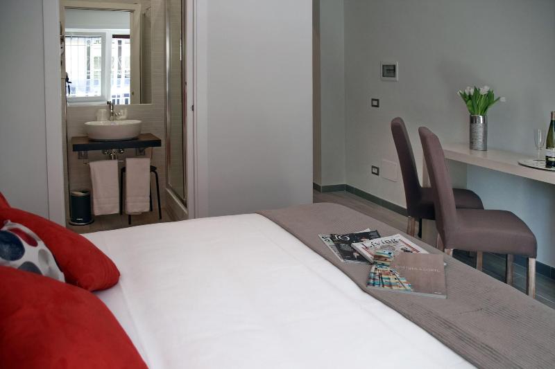 Gregori Guest House - Oda