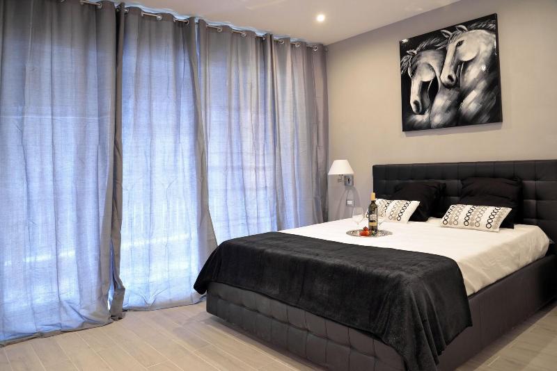 Gregori Guest House - Oda