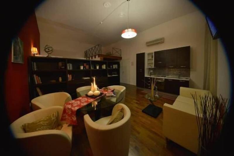 Casa Bella Pantheon Luxury Suite - Oda