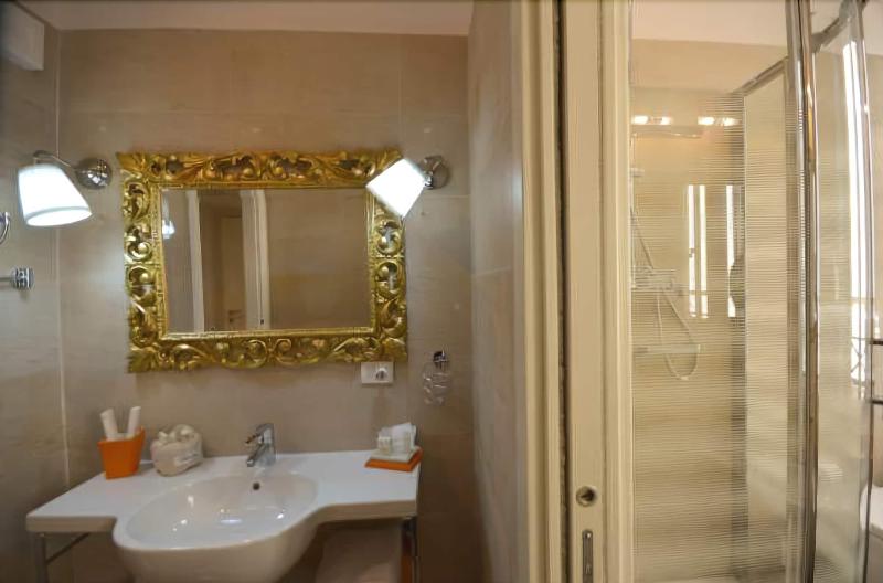 Casa Bella Pantheon Luxury Suite - Oda