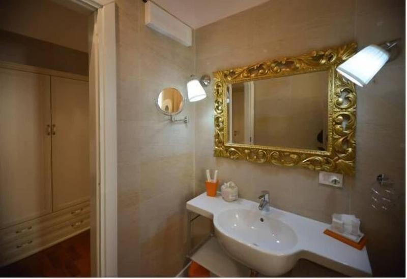 Casa Bella Pantheon Luxury Suite - Oda