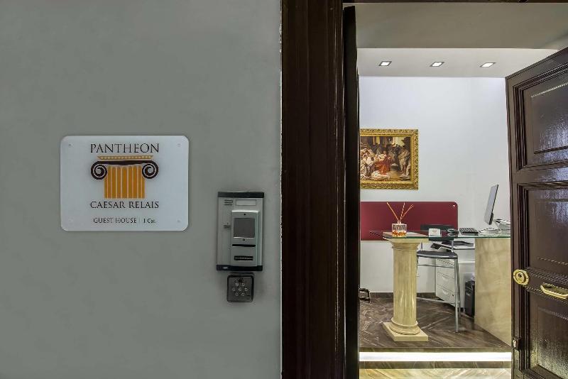 Pantheon Caesar Relais - Lobi