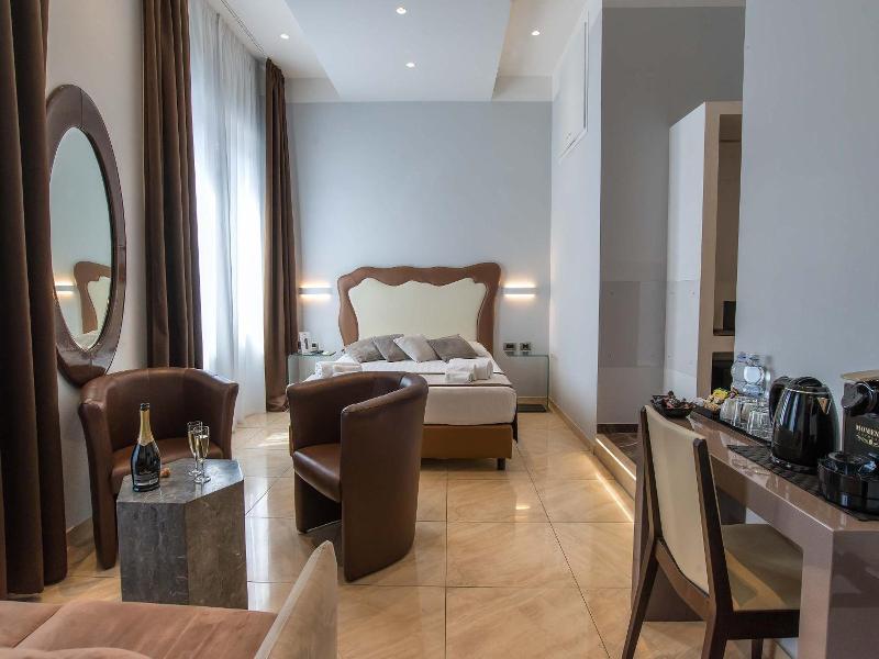 Pantheon Caesar Relais - Genel