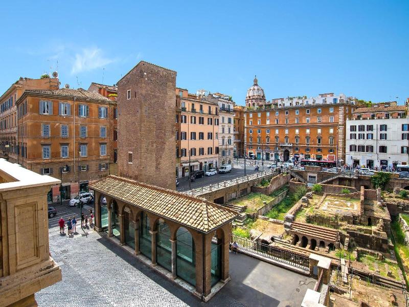 Pantheon Caesar Relais - Genel