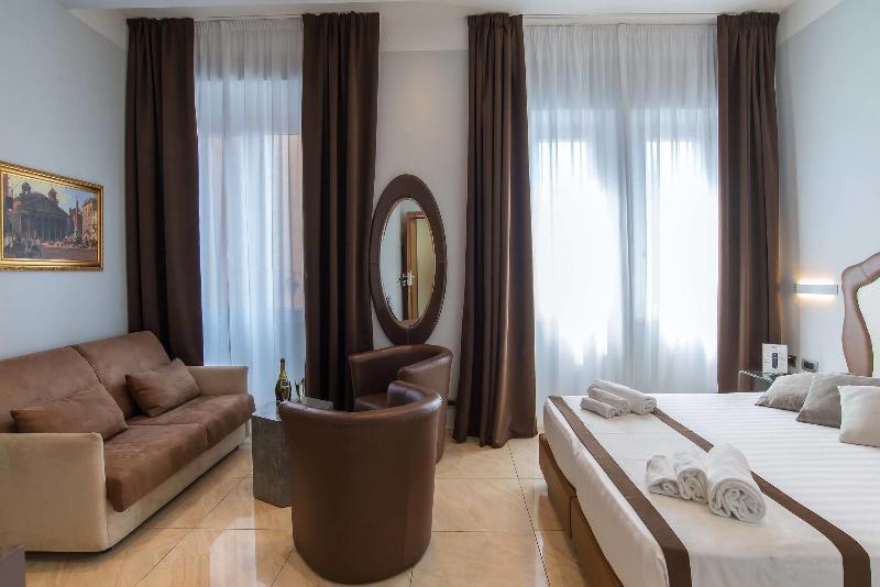 Pantheon Caesar Relais - Oda