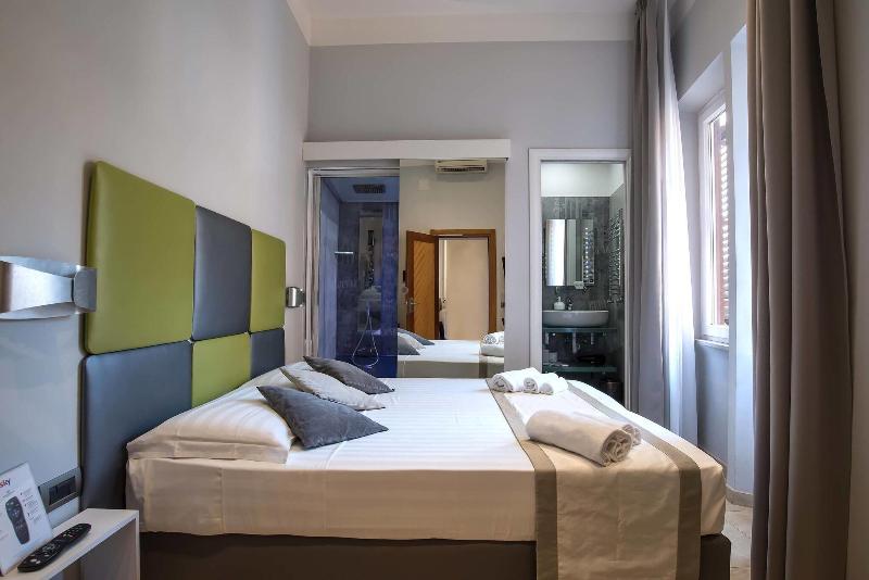 Pantheon Caesar Relais - Oda