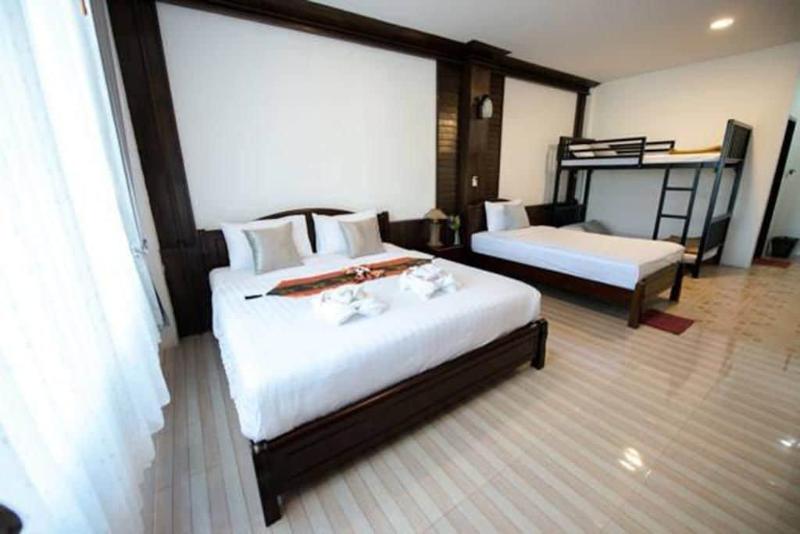 Lanta Nice Beach House - Oda
