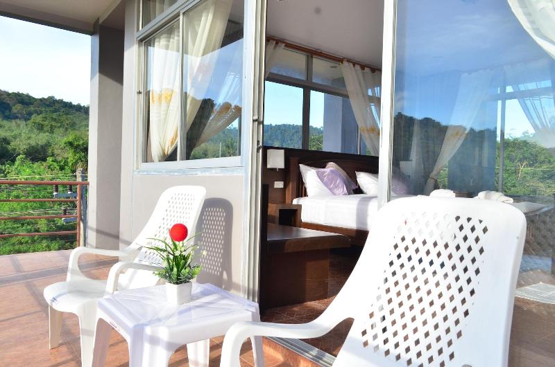 Lanta Nice Beach House - Oda