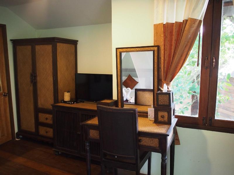 Lanta Happy Hill Resort - Oda