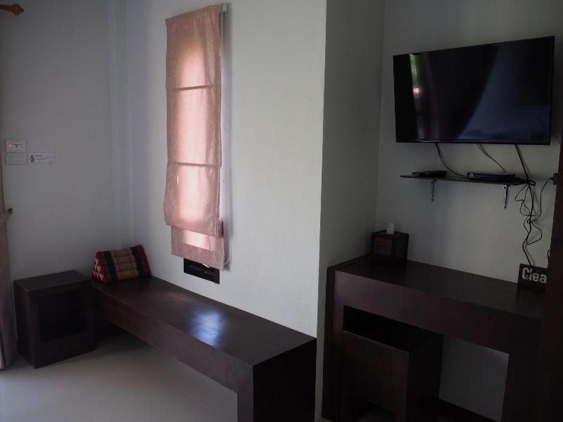 Lanta Happy Hill Resort - Oda