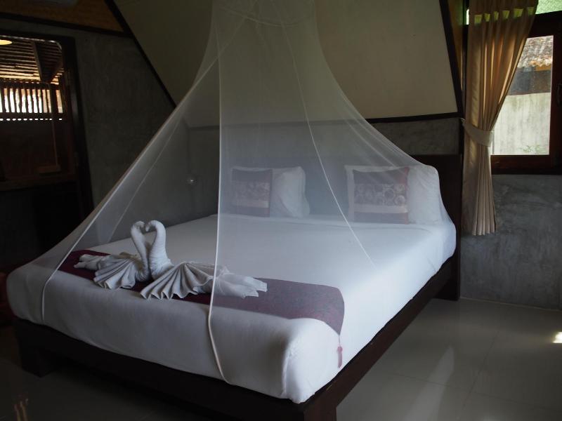 Lanta Happy Hill Resort - Oda