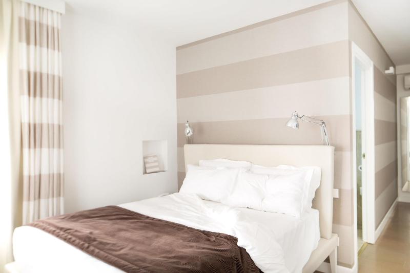 Via Del Corso Home - Oda