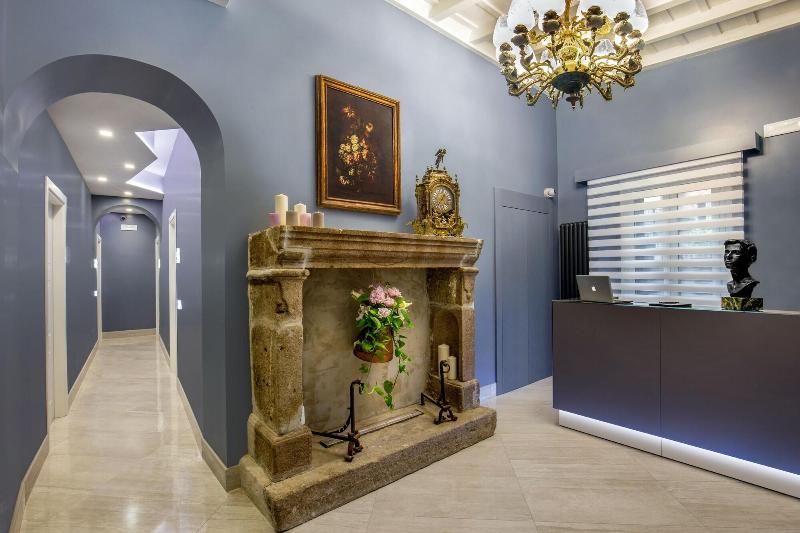 GCF LUXURY SUITES, Guest House - Lobi