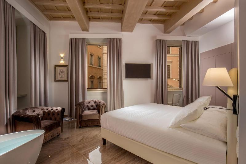 GCF LUXURY SUITES, Guest House - Oda