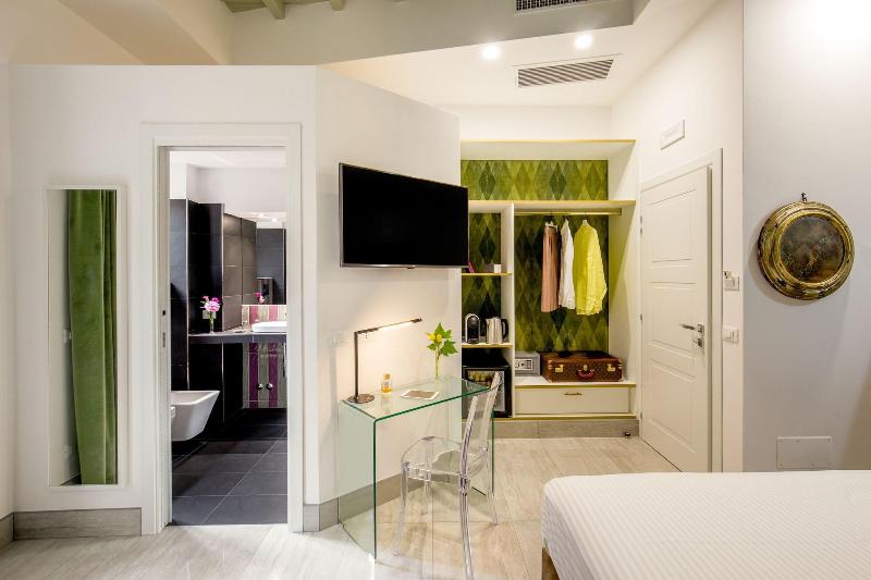 GCF LUXURY SUITES, Guest House - Oda