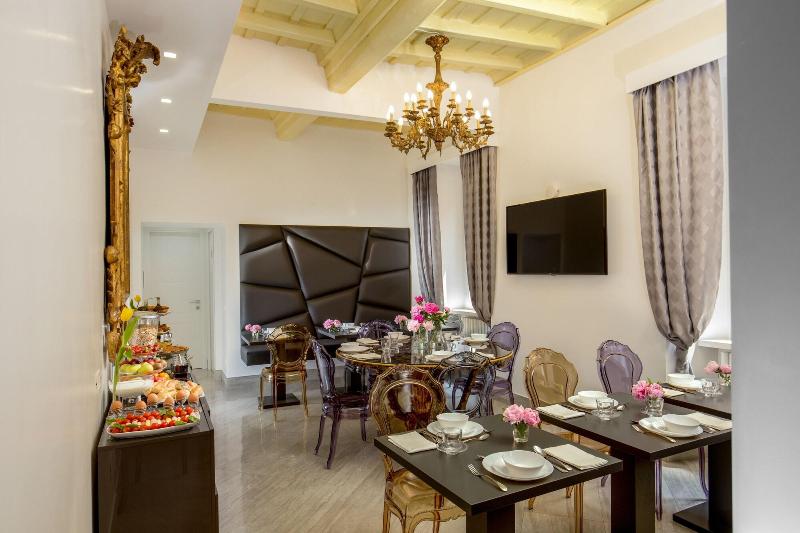 GCF LUXURY SUITES, Guest House - Restoran