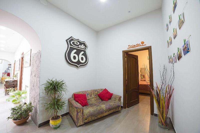 B&B Le 4 Stagioni Dante's Suites - Lobi