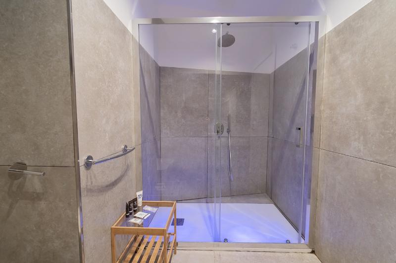 B&B Le 4 Stagioni Dante's Suites - Oda