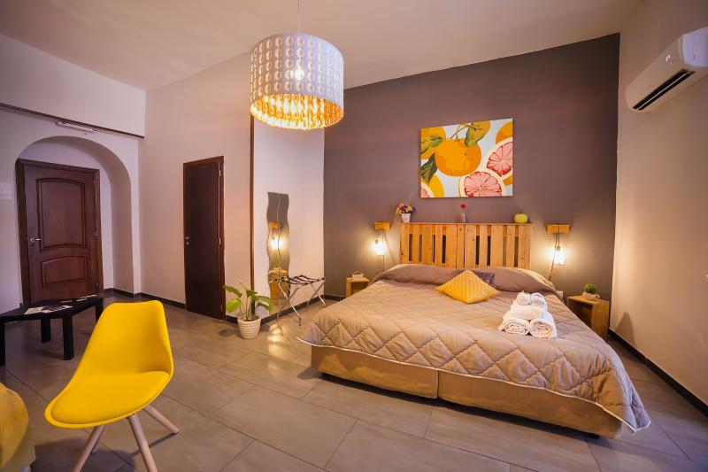 B&B Le 4 Stagioni Dante's Suites - Oda