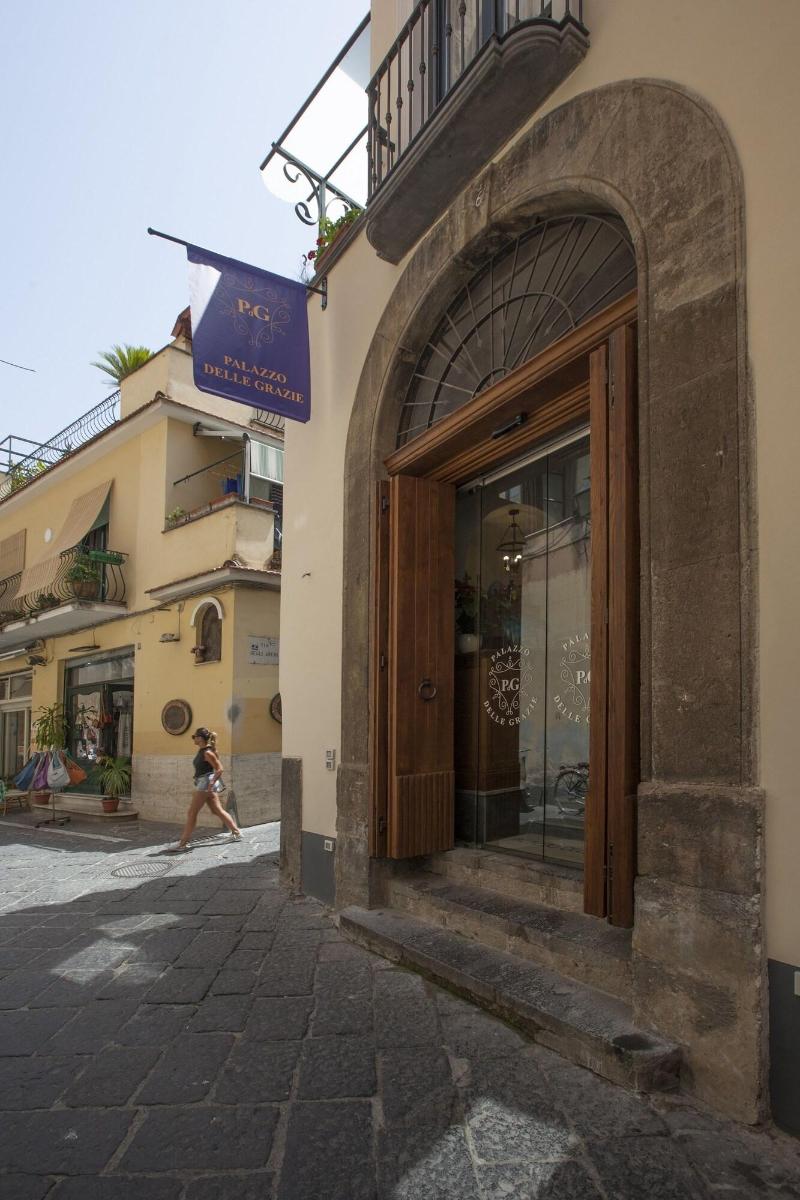 Palazzo Delle Grazie - Genel
