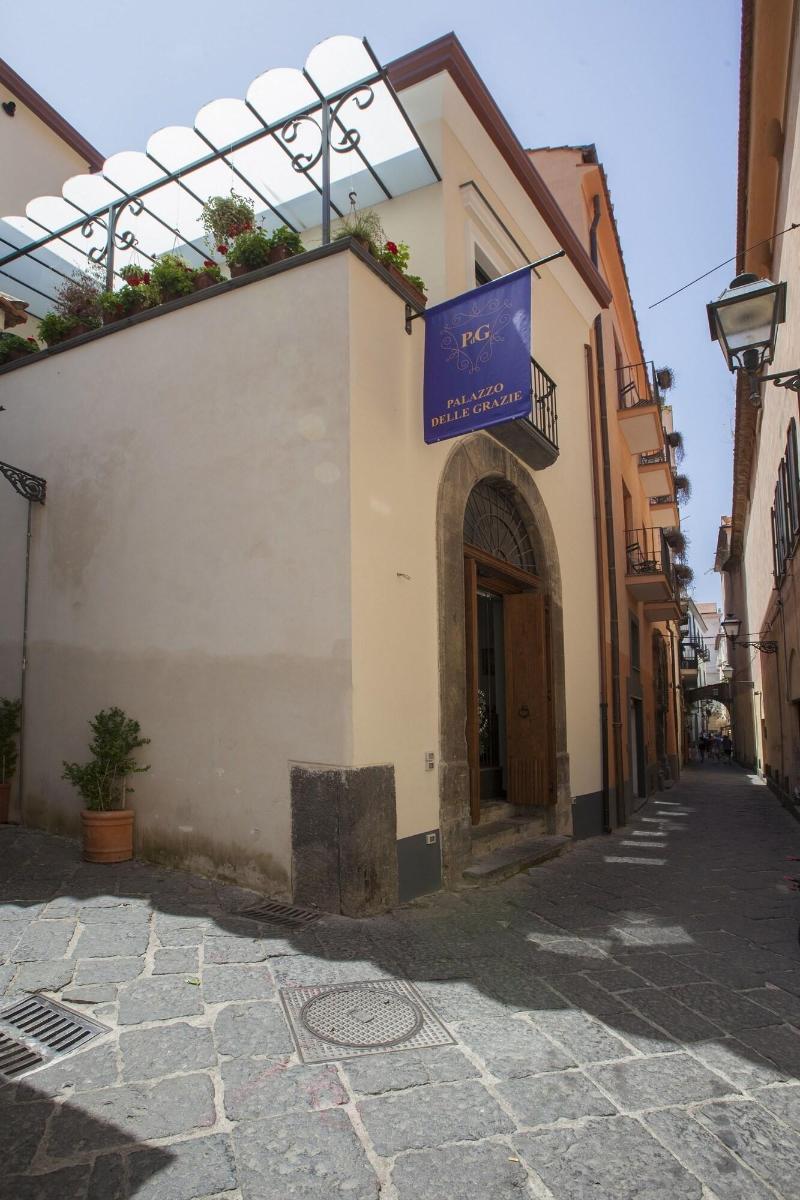 Palazzo Delle Grazie - Genel
