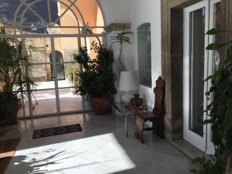 Villa Magia - Lobi