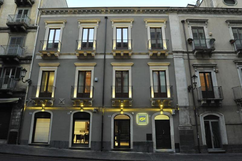 Etnea 454   Catania Luxury Rooms - Genel