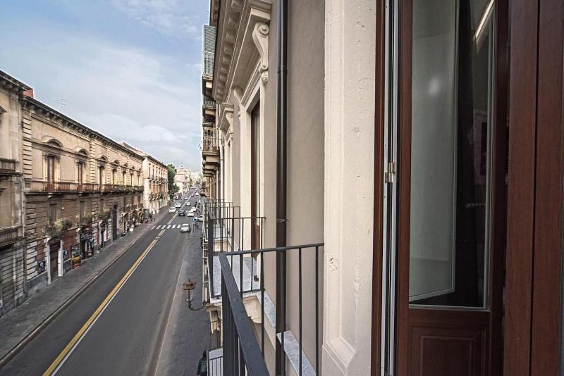 Etnea 454   Catania Luxury Rooms - Oda