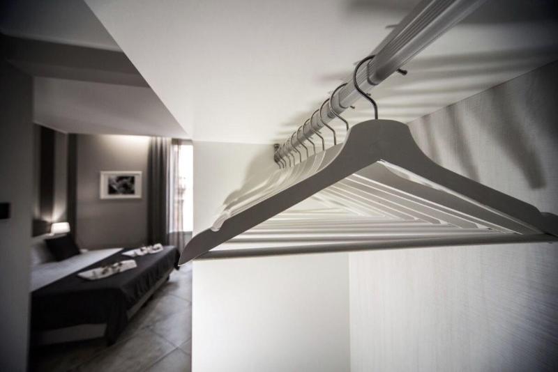 Etnea 454   Catania Luxury Rooms - Oda