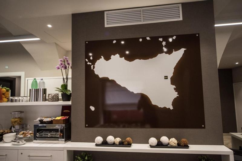 Etnea 454   Catania Luxury Rooms - Restoran