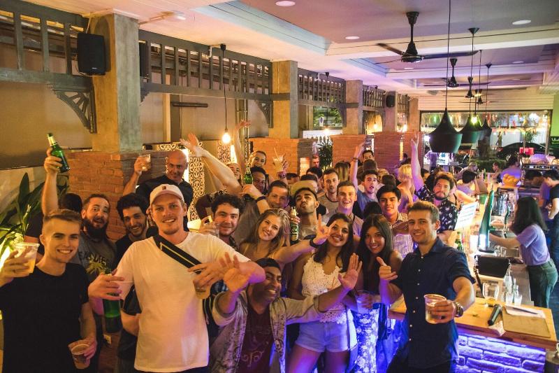 Mad Monkey Bangkok Hostel - Adults Only - Bar