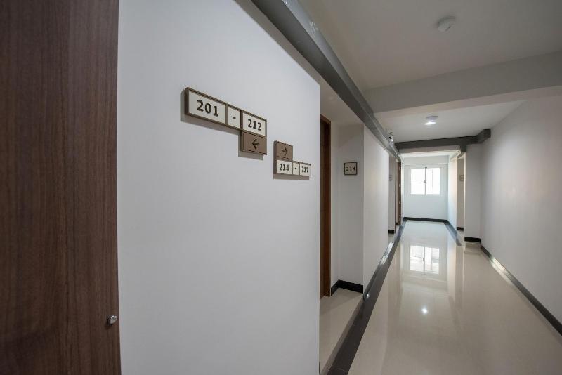 U Sabai Hotel - Lobi