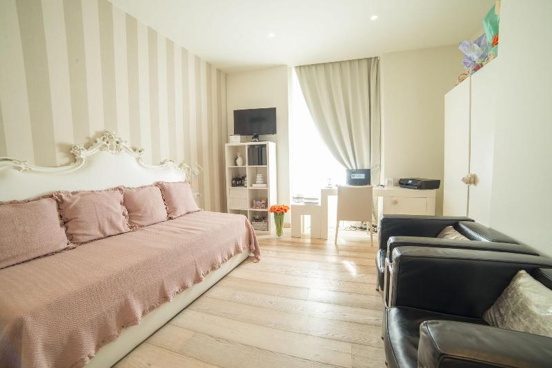 Rooms Milano Duomo - Lobi