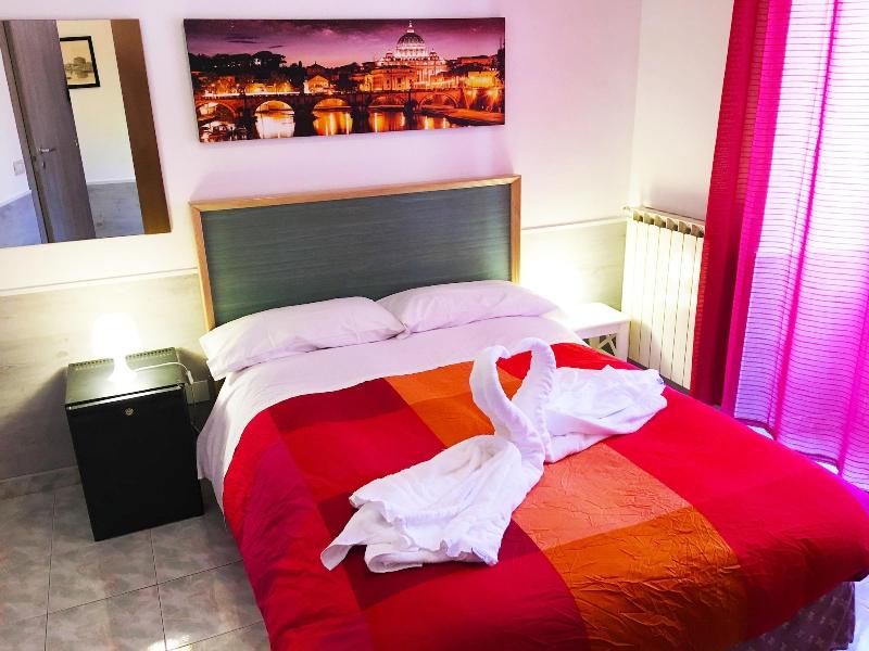 Roman Holidays Rooms Otranto - Oda