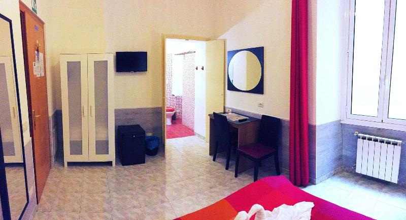 Roman Holidays Rooms Otranto - Oda