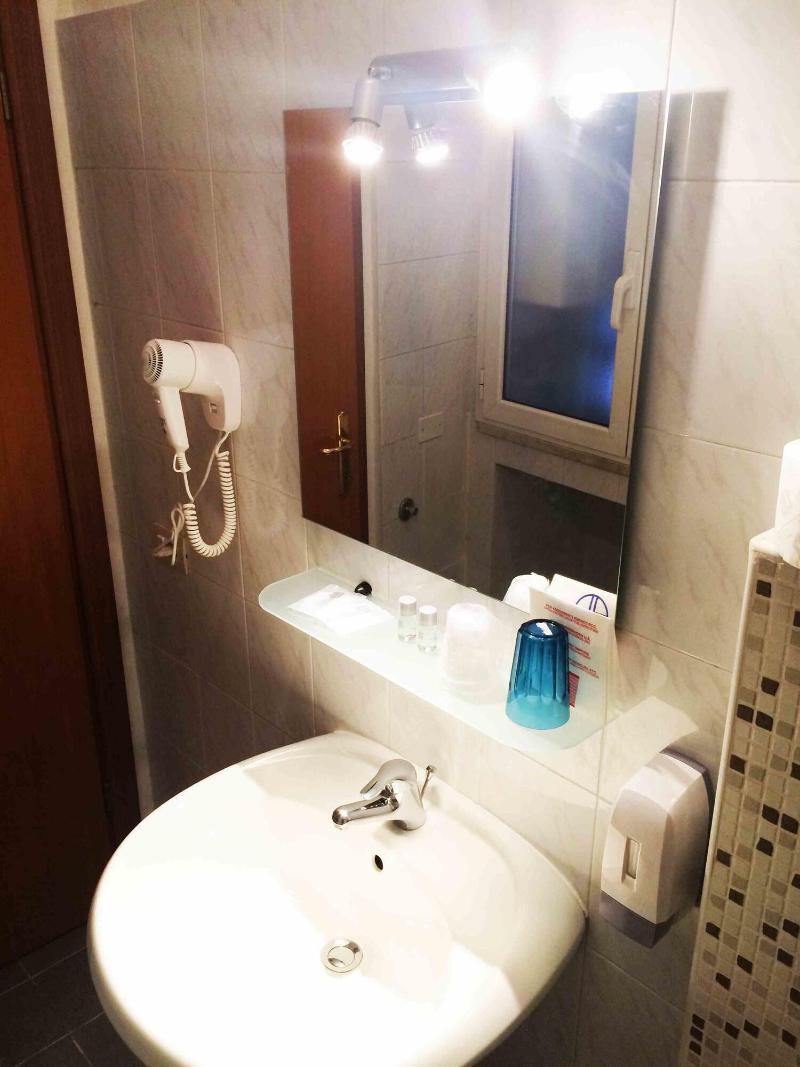 Roman Holidays Rooms Otranto - Oda