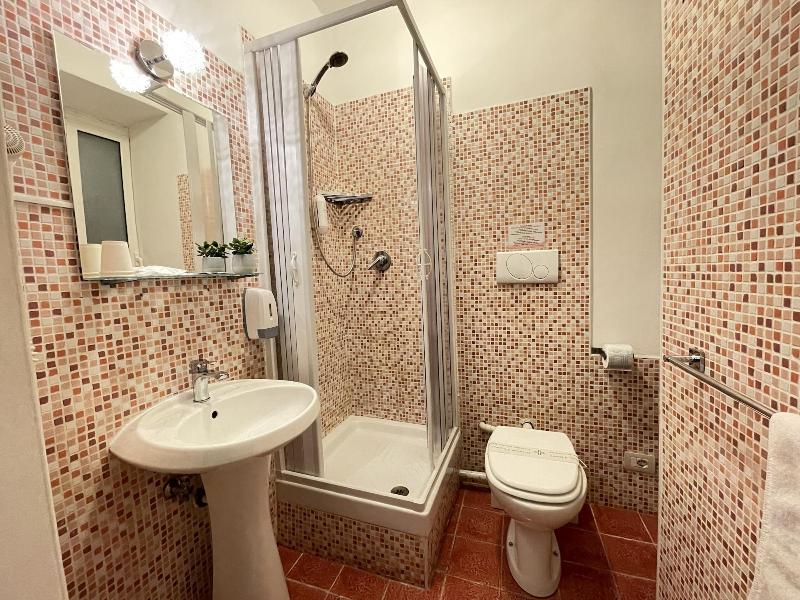 Roman Holidays Rooms Otranto - Oda
