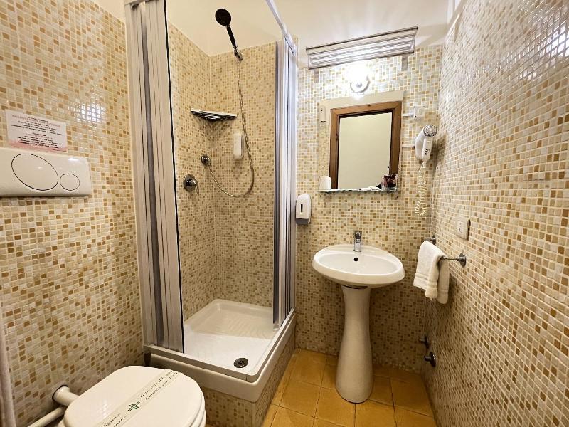 Roman Holidays Rooms Otranto - Oda