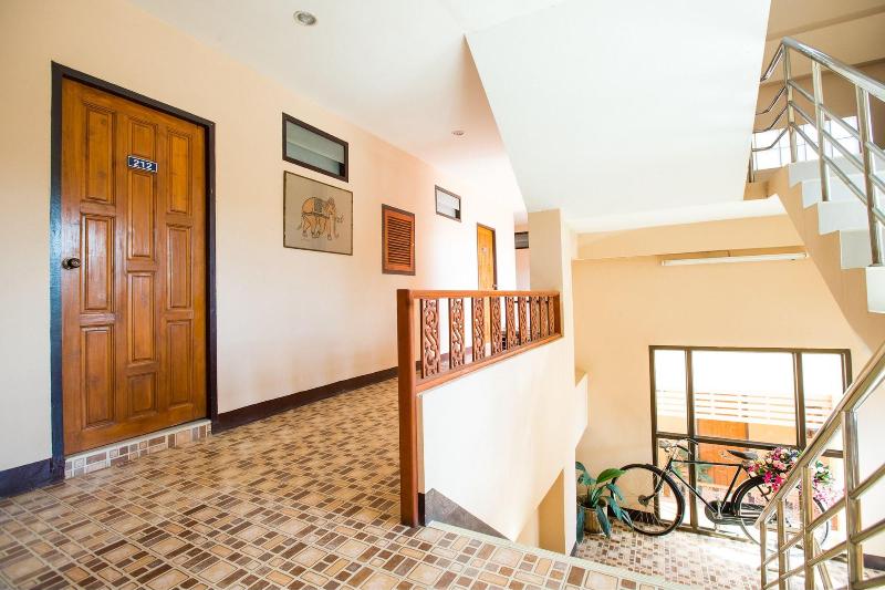 Banlanna Serviced Apartment - Lobi