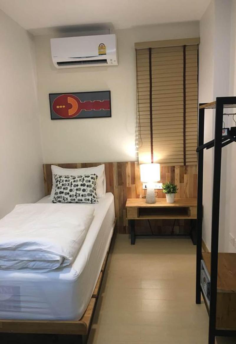 Bangkok Saran Poshtel - Oda