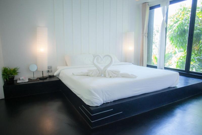 Trat 101 Hotel - Oda